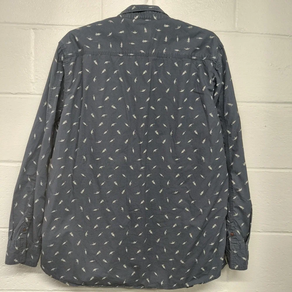 Ruff Hewn Blue Fishing Lure Chambray Mens LARGE Long Sleeve Button Up Shirt Fish